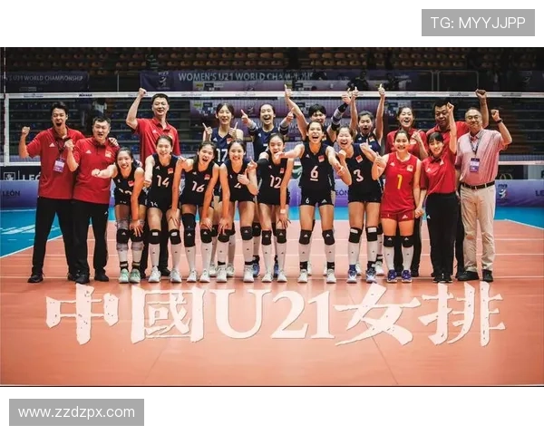 中国女排鏖战五局逆转夺冠展现拼搏精神点燃全国球迷热情