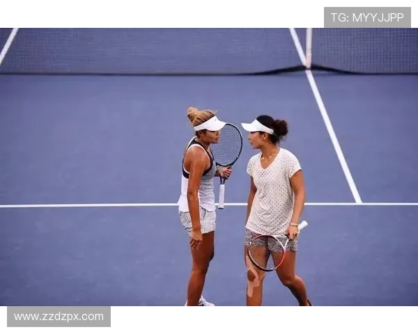 全球网球赛季激战正酣 各大高手争夺年度排名宝座