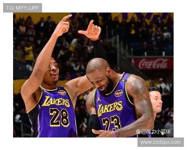 詹姆斯再创里程碑湖人加时险胜勇士新星表现惊艳引发热议